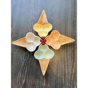 Williams Sonoma Set of 4 Ice Cream Cone Shaped Dessert Dishes Stackable
